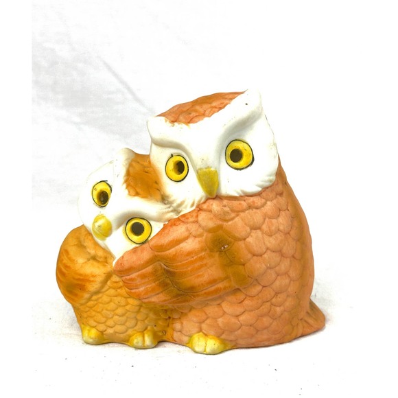 Charming Vintage Owl Ceramic Candle Holder - Glows with Magical Ambiance - Picture 2 of 9